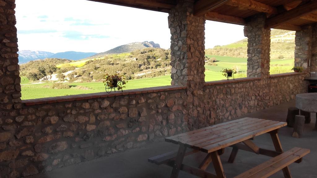 卡尔瑞伯罗酒店 Vilanova De La Sal 外观 照片