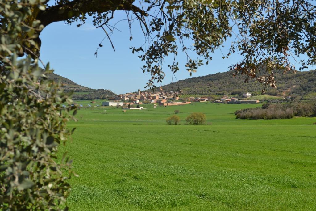 卡尔瑞伯罗酒店 Vilanova De La Sal 外观 照片